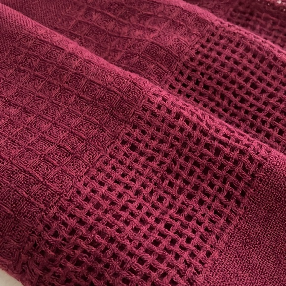 NWT World Market Infinity Woven Scarf, burgundy color, 72”X 29” - Picture 6 of 11